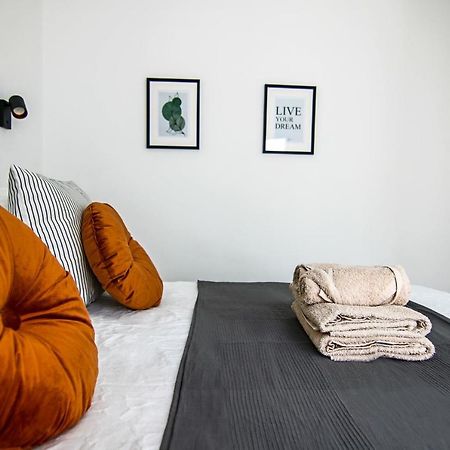Phaedrus Living: Seaside Luxury Flat Lighthouse 62 Appartement Paphos Buitenkant foto