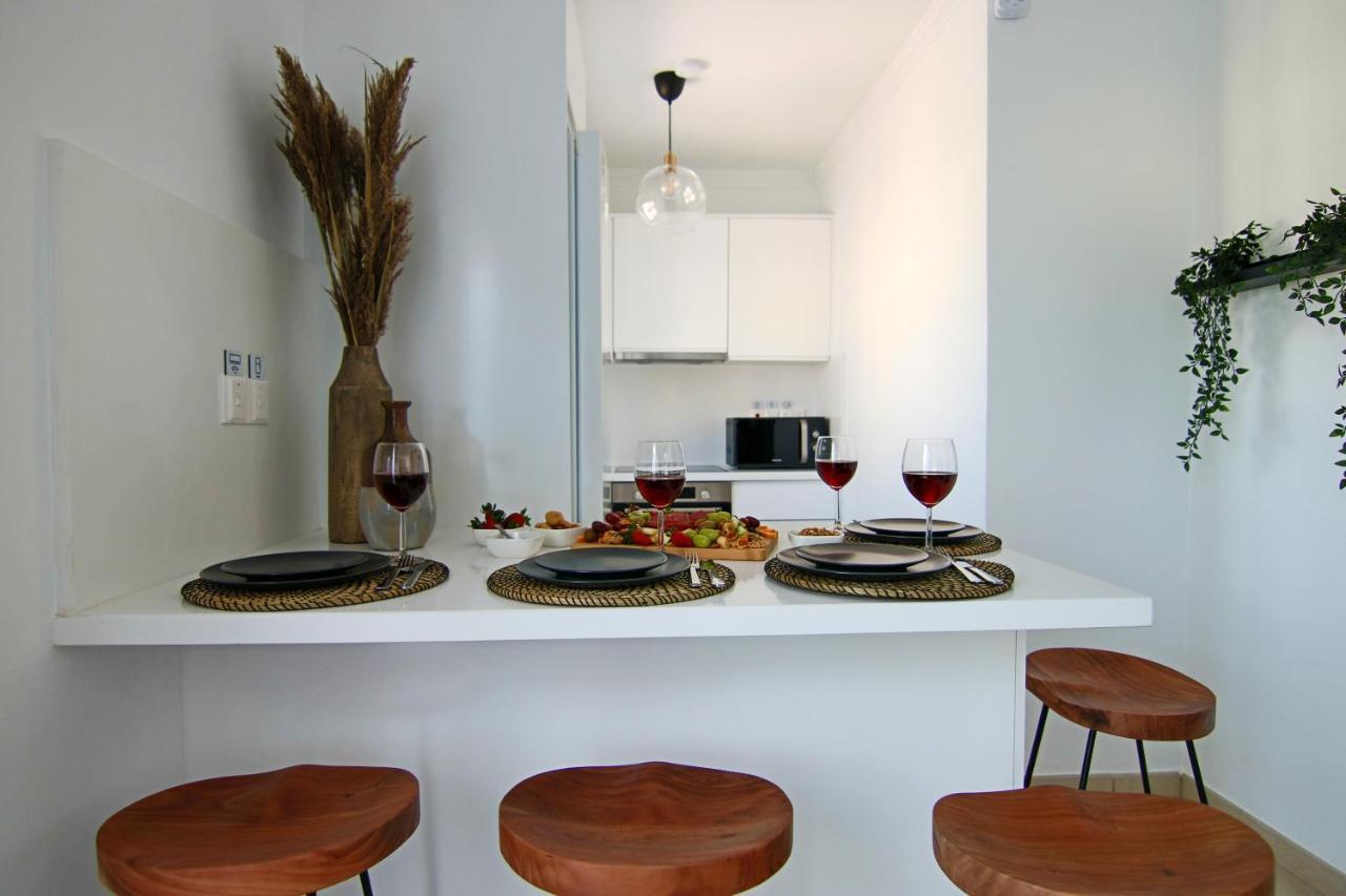 Phaedrus Living: Seaside Luxury Flat Lighthouse 62 Appartement Paphos Buitenkant foto