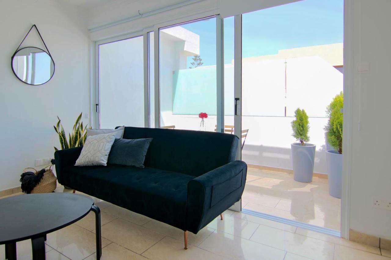 Phaedrus Living: Seaside Luxury Flat Lighthouse 62 Appartement Paphos Buitenkant foto