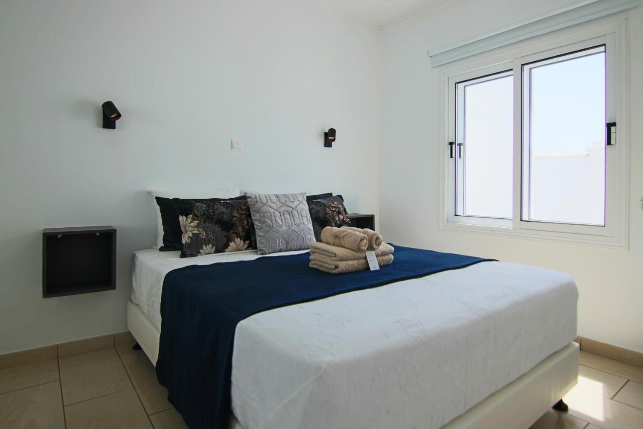 Phaedrus Living: Seaside Luxury Flat Lighthouse 62 Appartement Paphos Buitenkant foto
